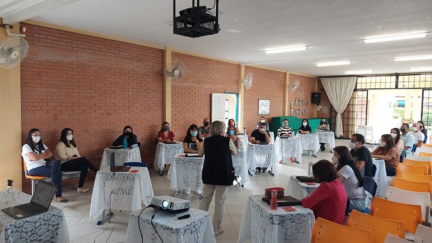 Na Escola Estadual Dr. Luiz Pinto de Almeida os debates realizados durante os dias escolares ajudam na organização para o bom andamento do ano letivo. Foto: Arquivo da Escola 